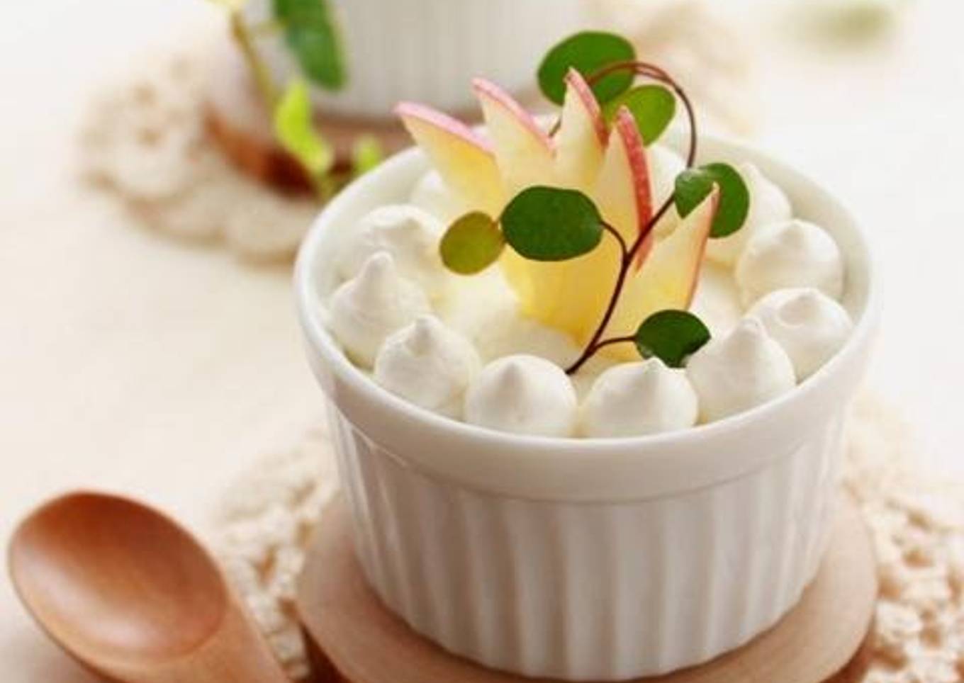 Crunchy Apple Mousse