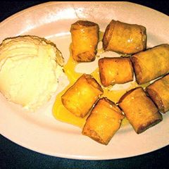 A picture of Easy thai deep fried banana dessert.