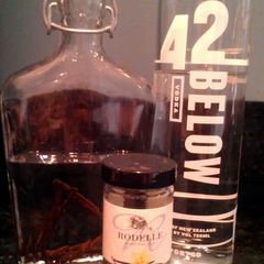 A picture of Homemade vanilla extract.