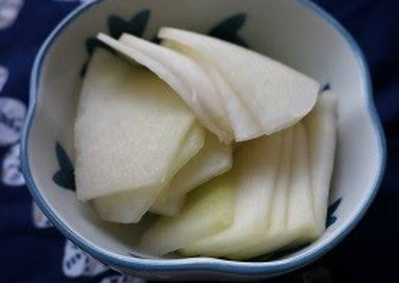 Sweetly Pickled Kohlrabi