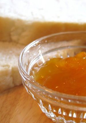 A picture of Easy Marmalade with Kumquats.
