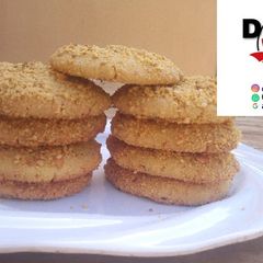 A picture of Groundnut cookies.