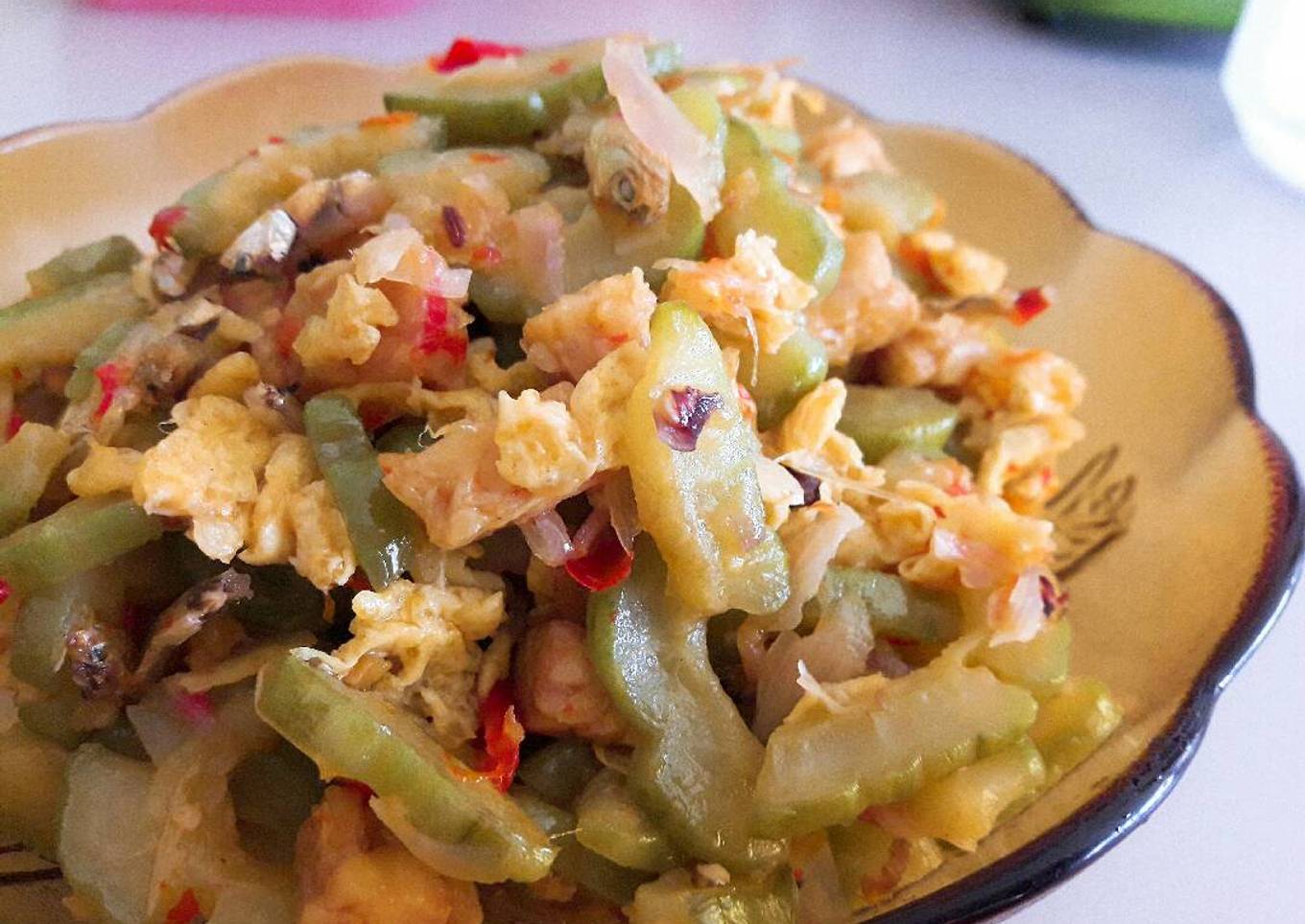 Tumis pare,telur,ikan teri,tempe