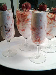 A picture of Strawberry Rhubarb Parfait.