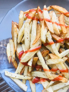A picture of French fries.