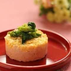 A picture of Cherry Blossom-Colored Taramosarata For Cherry Blossom Viewing.