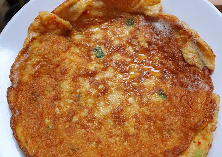 Telur dadar keju pedas