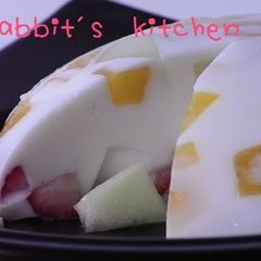 A picture of Colorful Dome Shaped Fruit Yogurt Jelly.