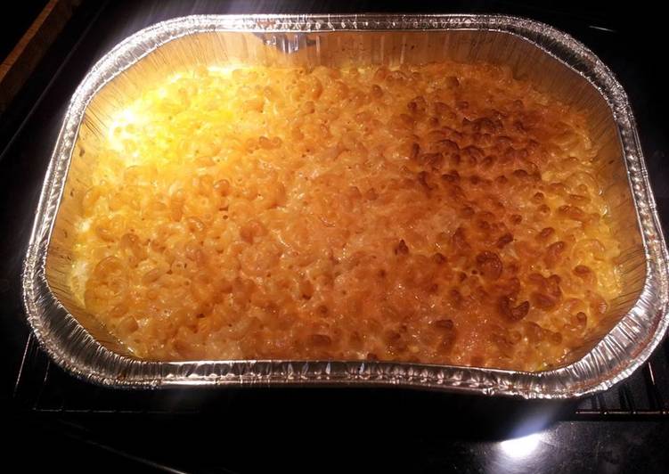 Get Lunch of Smoked Mac and Cheese
