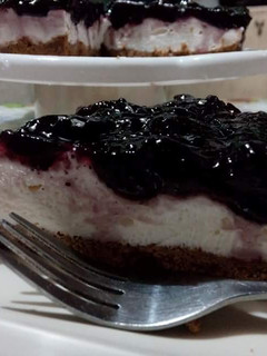 A picture of Blueberry Cheesecake.
