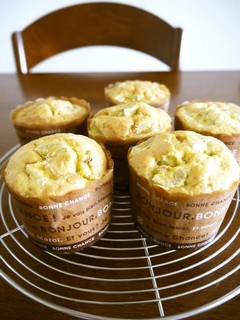 A picture of Banana Muffins Made With Pancake Mix.
