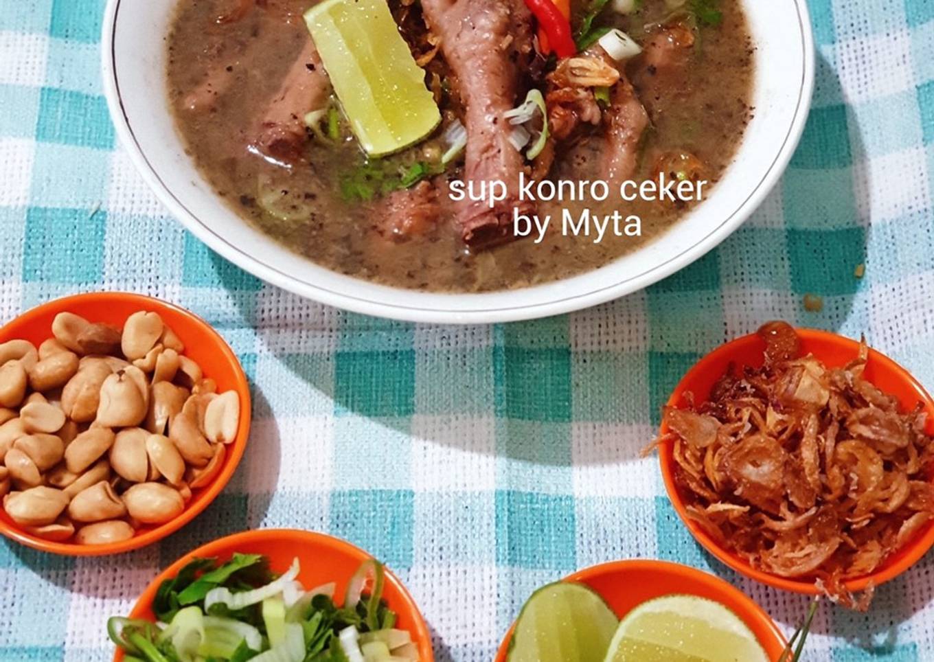 Sup konro (ceker ayam)
