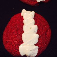 A picture of Red Velvet Cookies.