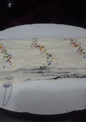 عکسی از دستور کیک یخچالی خامه ای😋