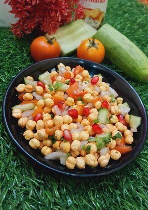 A picture of Roasted Chana Chaat.