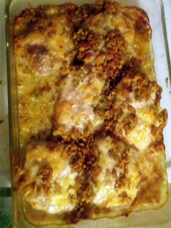 A picture of yummy pork chops.