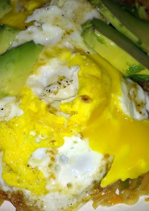 A picture of egg noodle top ramen with healthy additions.