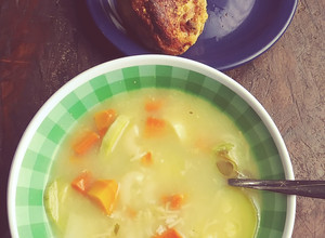 Una foto de Sopa de pollo