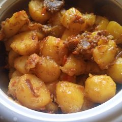 A picture of Potato Stir Fry.