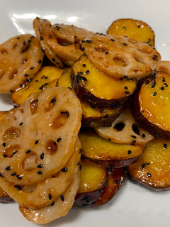A picture of Sweet Potato & Lotus Hot Salad.