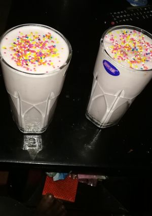 A picture of Milk Shake.