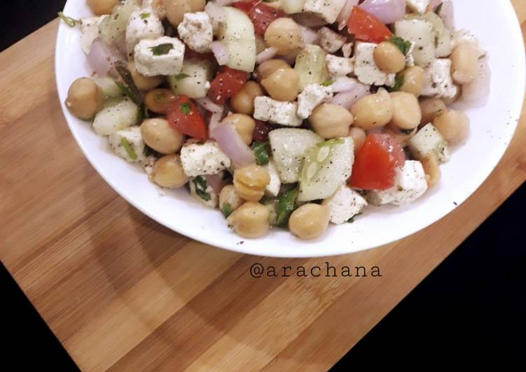 How to Make Any-night-of-the-week Chickpeas salad