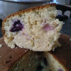 A picture of Blueberry cake#author marathon.