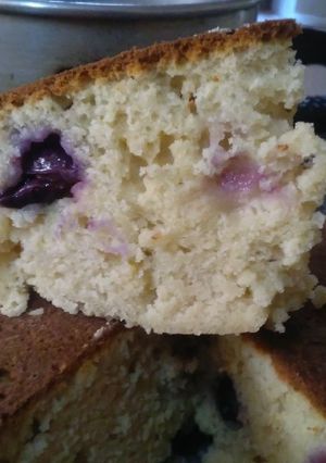 A picture of Blueberry cake#author marathon.
