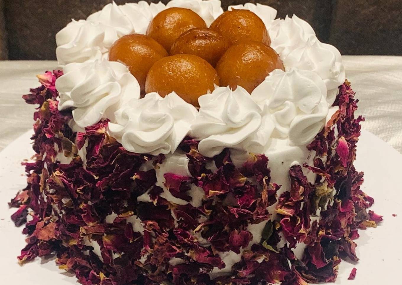 Gulab Jamun Cake