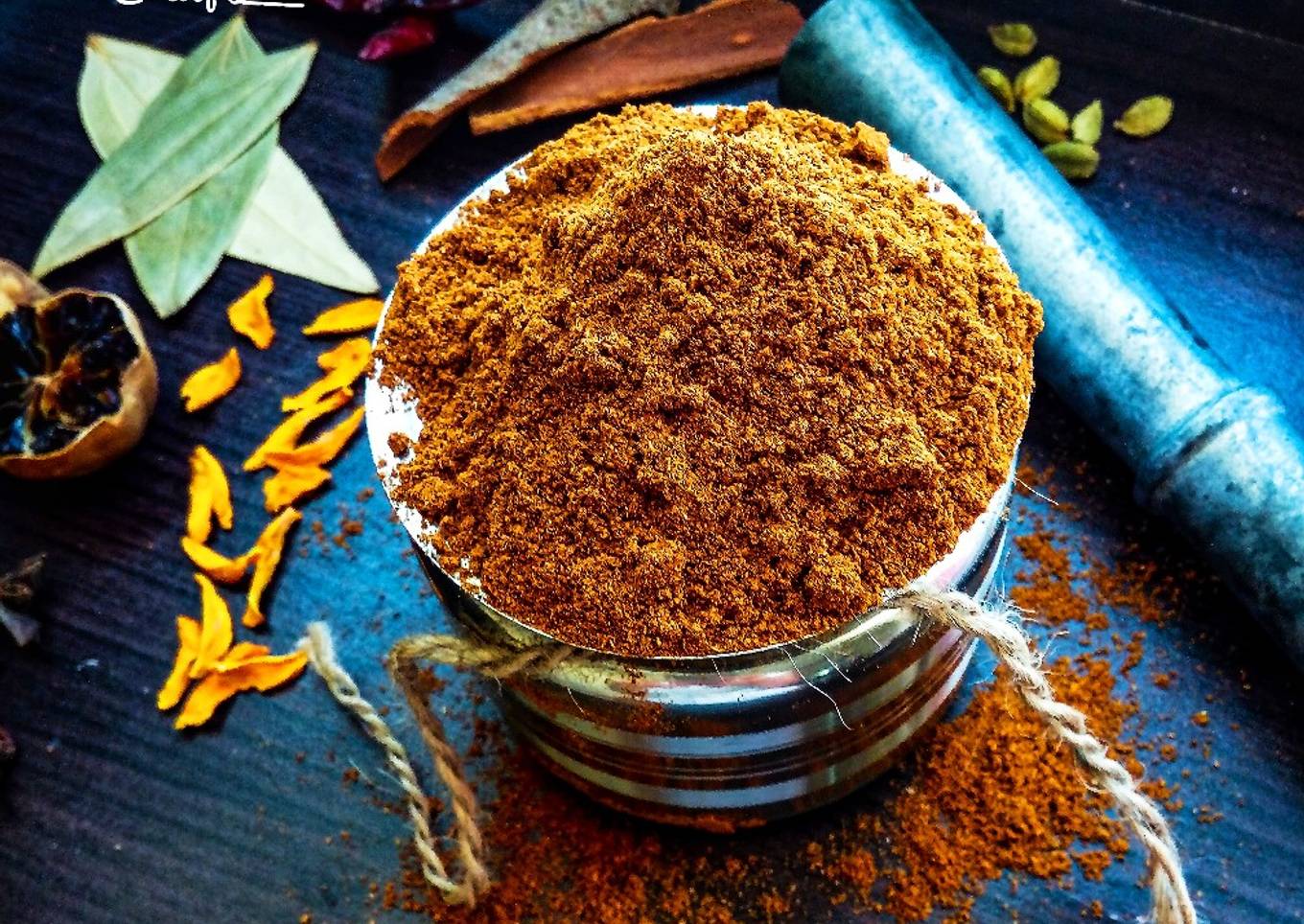 Baharat/Bizar (Arabic Masala/Arabic mixed spices)