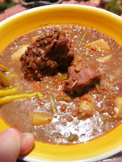 Una foto de Lentejas con costillar de cerdo