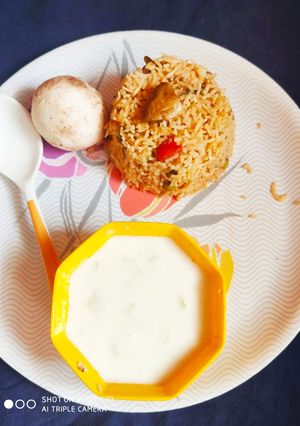 A picture of Mushroom Peas pulao.