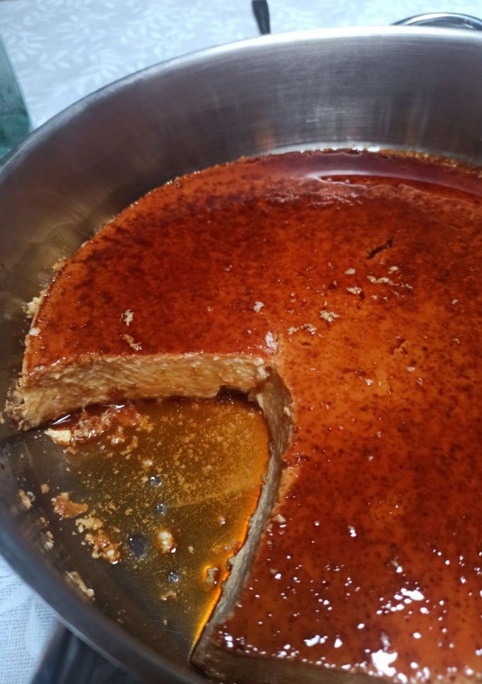 Una foto de Flan de leche condensada