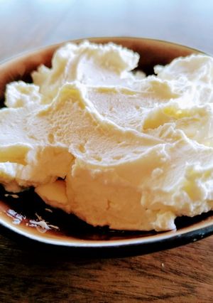 Selbstgemachter 1-Zutaten Frischkäse (nur 3,6% Fett) ☺️☺️ Rezepthauptbild