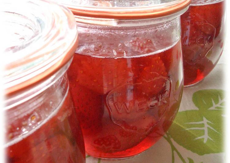 Sparkling Strawberry Confiture