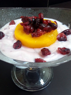 A picture of Peach And Dried Cranberry Parfait.