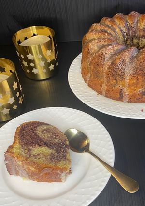 Una foto de Bundt Cake de Limón y Jengibre Marmolado