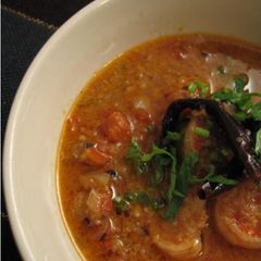 A picture of Indian Prawn Curry: Bombay-style.