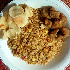 A picture of Nasi goreng terasi Petra momny.