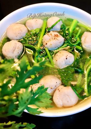 Hình của món Canh Rau Tần Ô (Cải Cúc) Nấu Cá Thát Lát (Thác Lác).