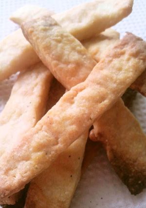 A picture of Oil-free, Low Calorie Cheese Cookies.