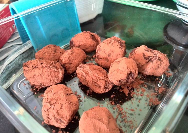 Recipe of Perfect Super easy truffes au chocolat