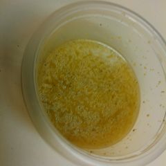 A picture of Lemon vinaigrette.