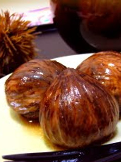A picture of Chestnuts Simmered in their Skins.