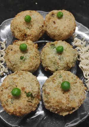 A picture of Maggi burger tikki/cutlet.