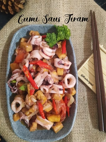 Cara Mudah Menyiapkan Resep 141. Cumi Saus Tiram yang Bikin Ngiler Anti Ribet, Menggugah Selera