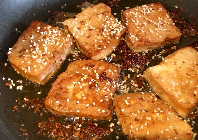 Pan Fried Smoked Tofu With Garlic & Sesame