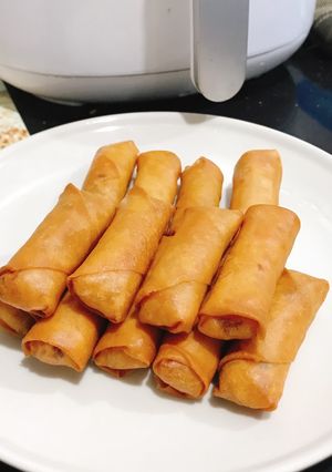 A picture of Fried Spring Rolls.