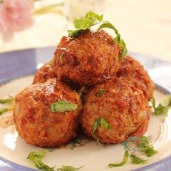A picture of Meatballs Packed with Cabbage.
