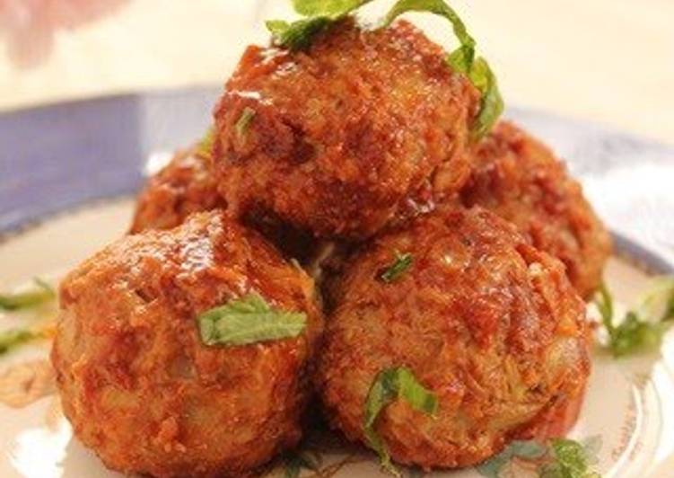 Meatballs Packed with Cabbage